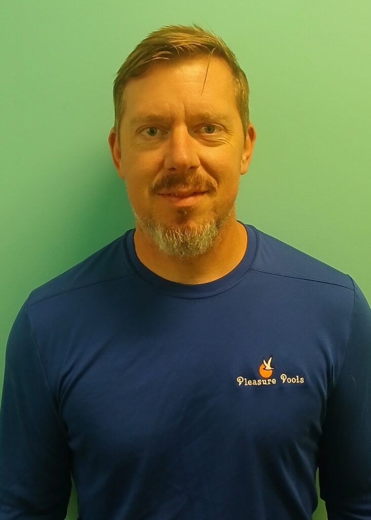 Picture of Mike Hart, Service Manager.