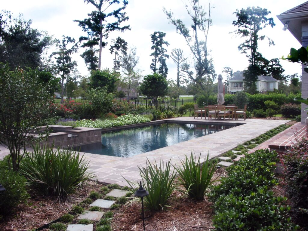 Before renovation picture of a pool in New Orleans.